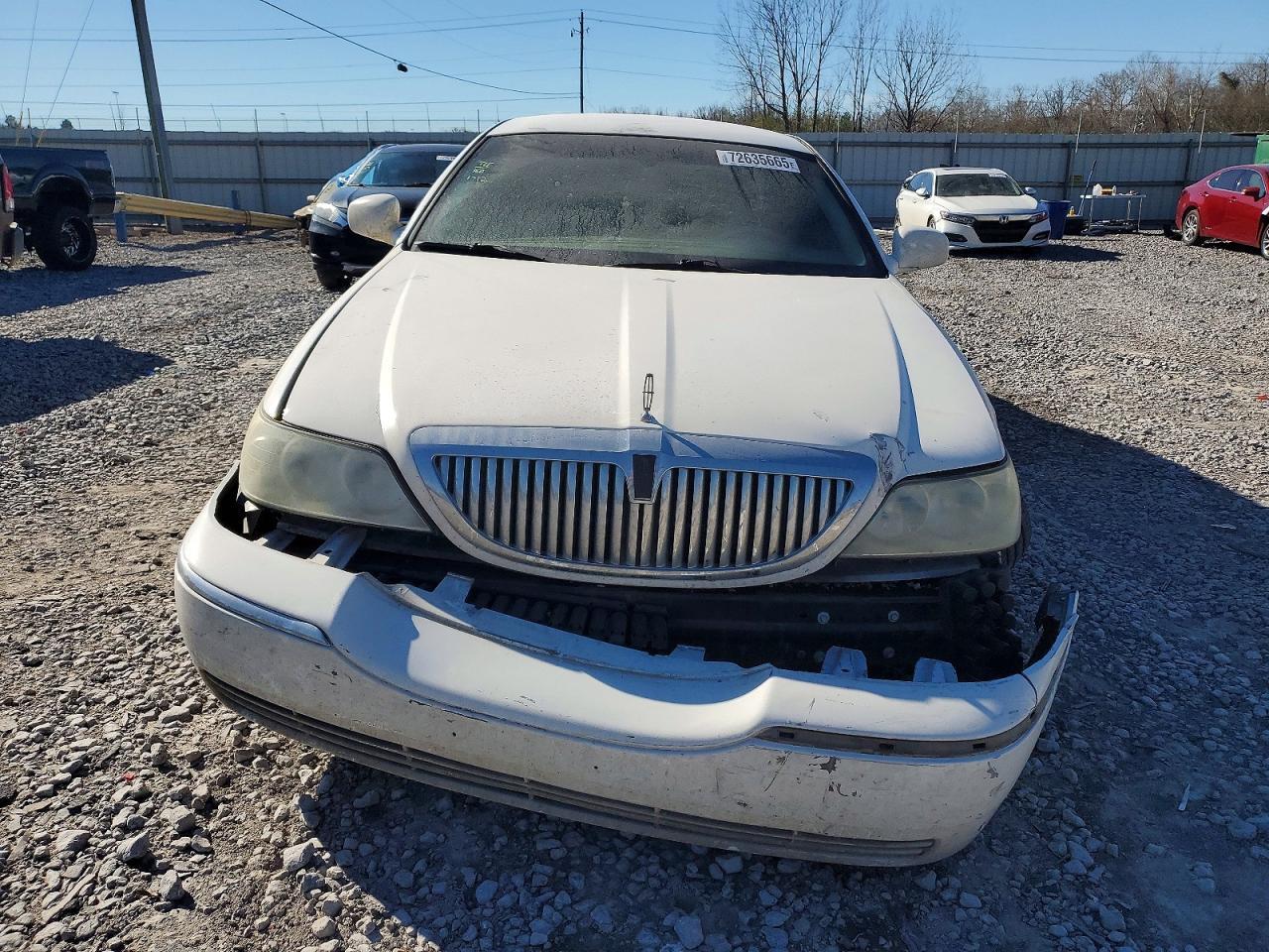 2007 Lincoln Town Car Signature - Фото 5