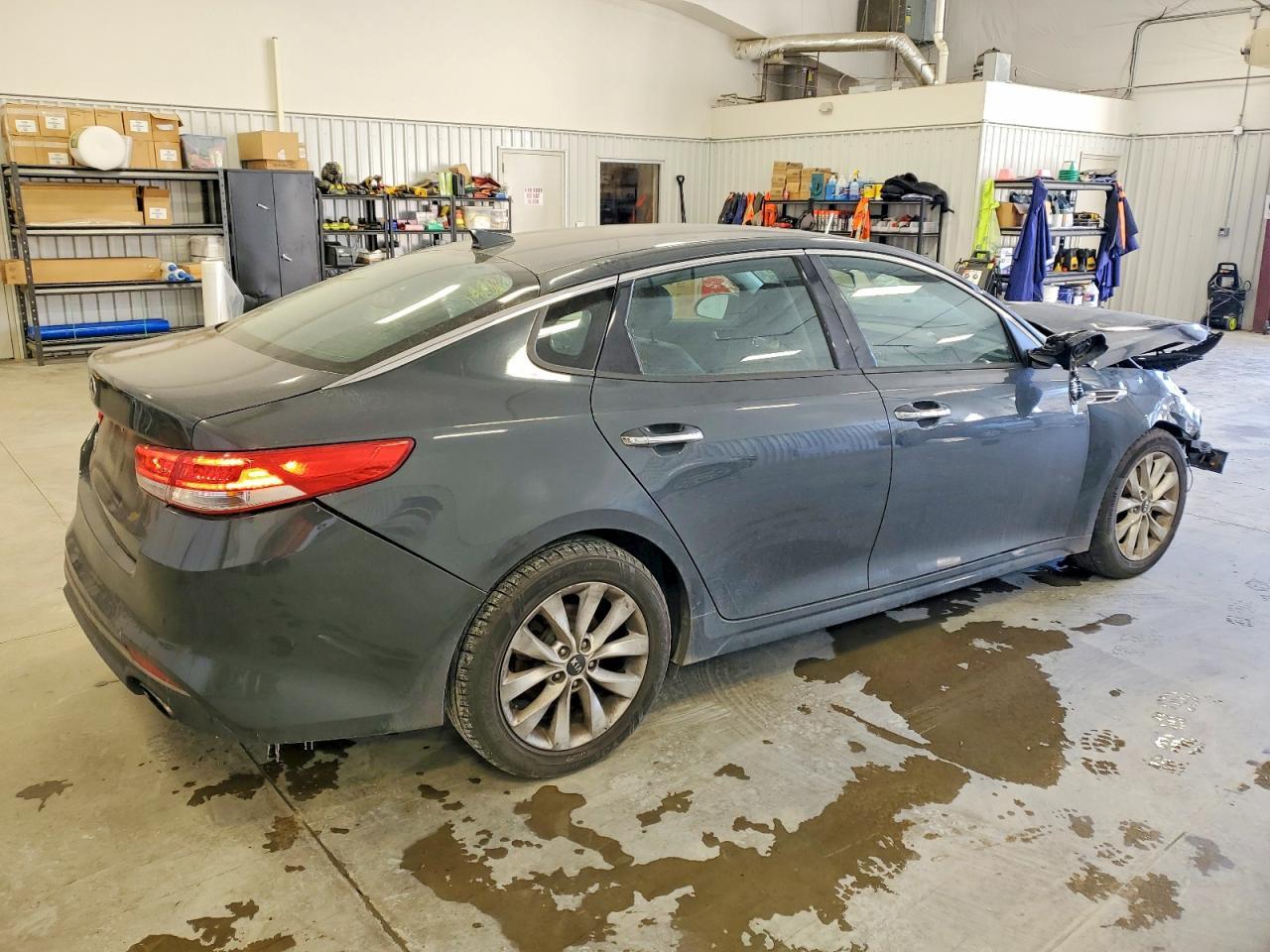 2016 Kia Optima Ex - Фото 3
