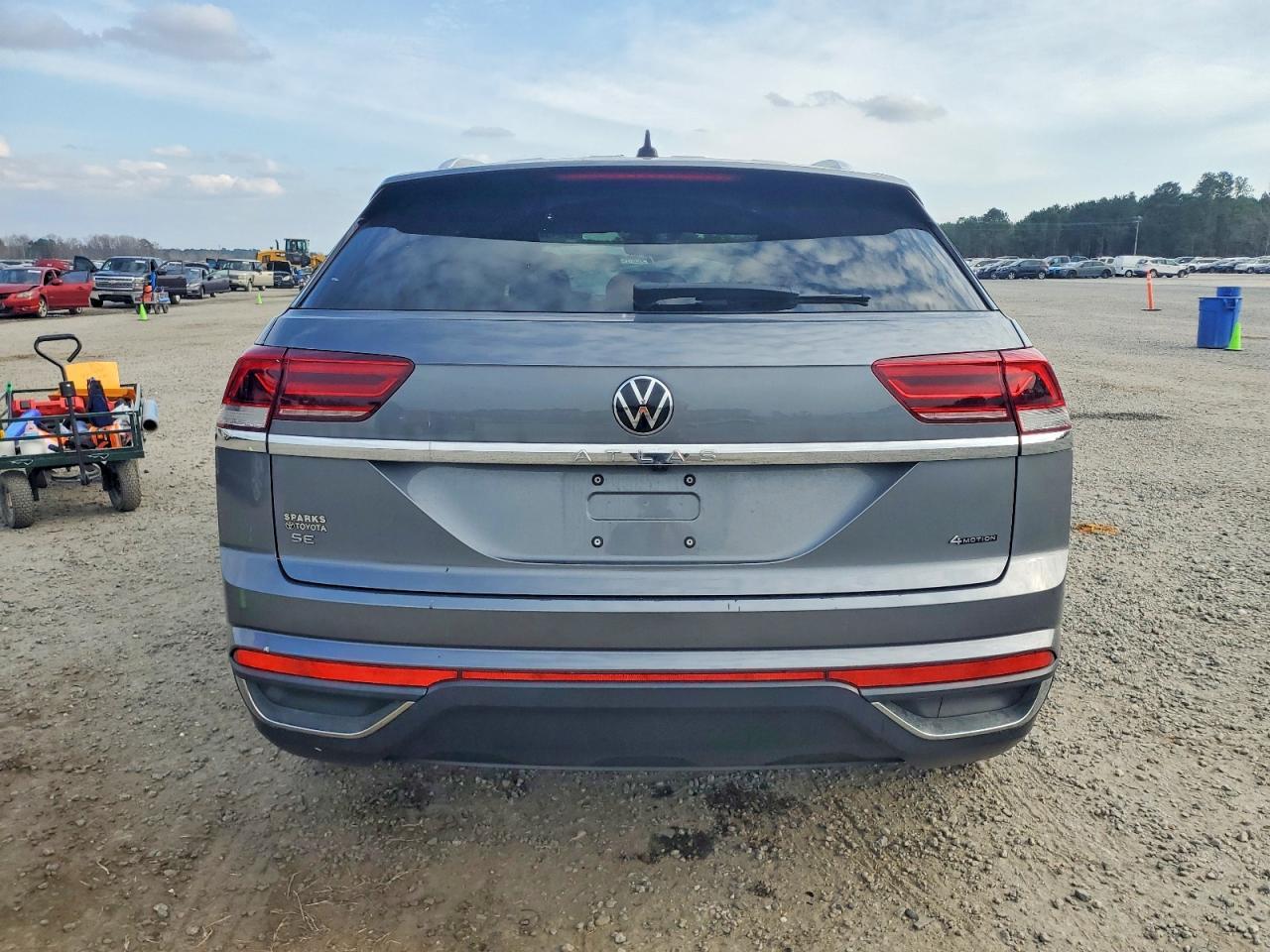 2023 Volkswagen Atlas Cross Sport Se - Image 6
