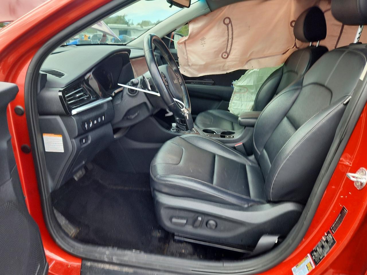 2022 Kia Niro Touring Special Edition - Image 7