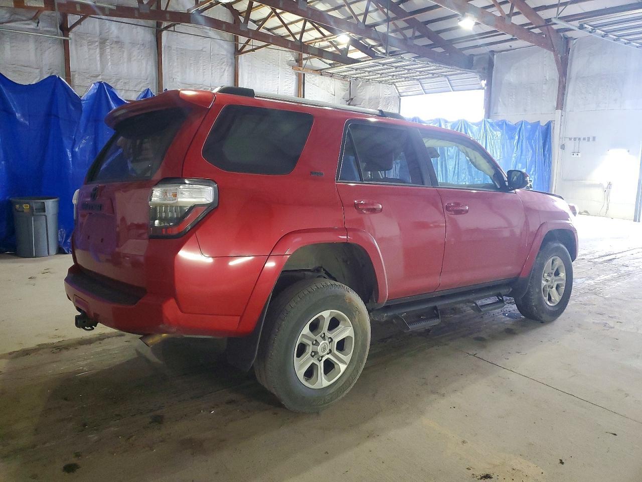2021 Toyota 4Runner Sr5/Sr5 Premium - Image 3