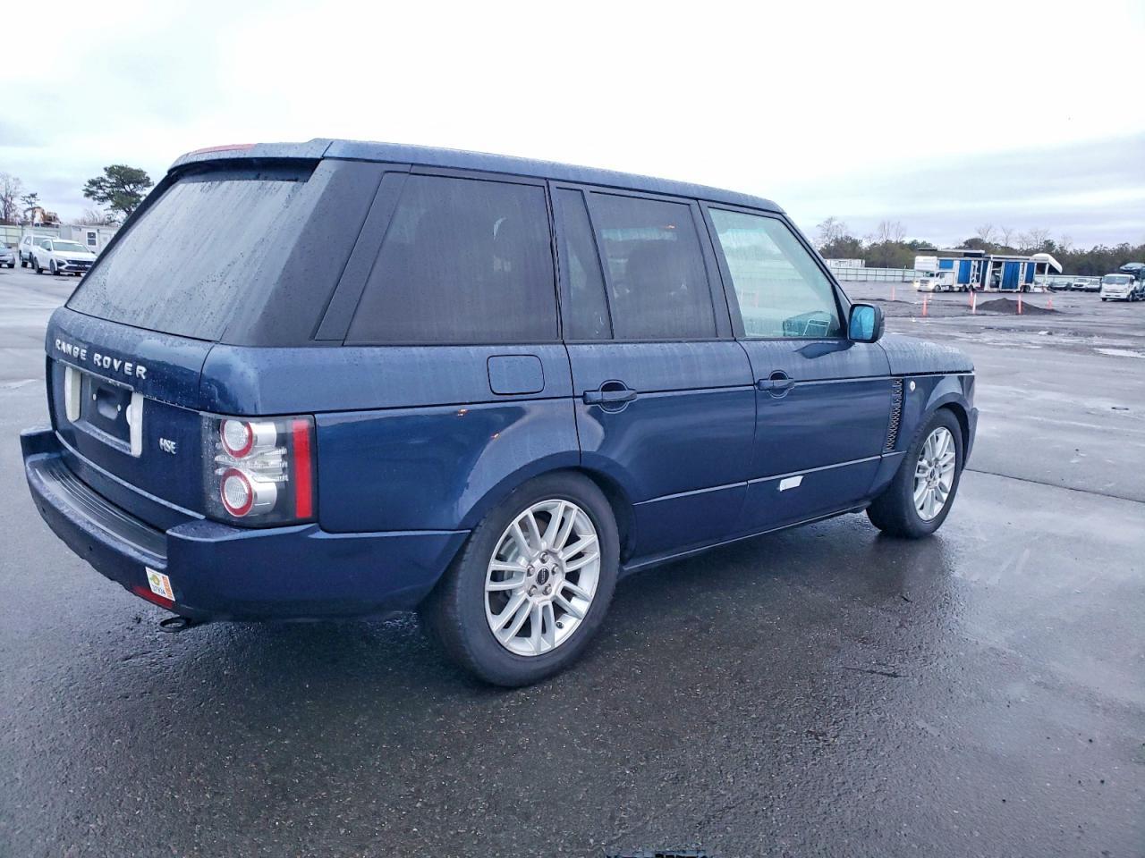 2012 Land Rover Range Rover Hse - Image 3