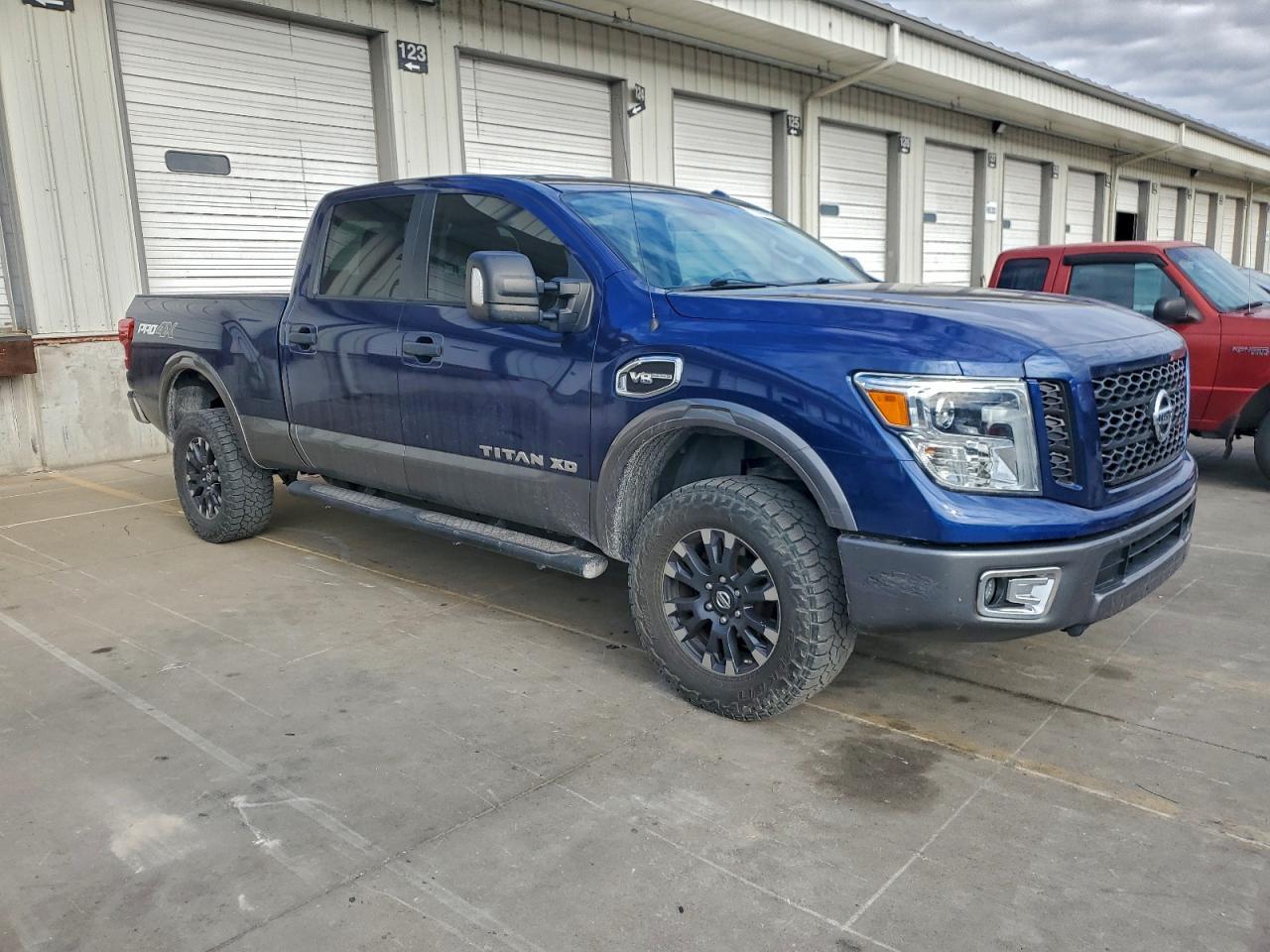 2016 Nissan Titan Xd Sl - Фото 4