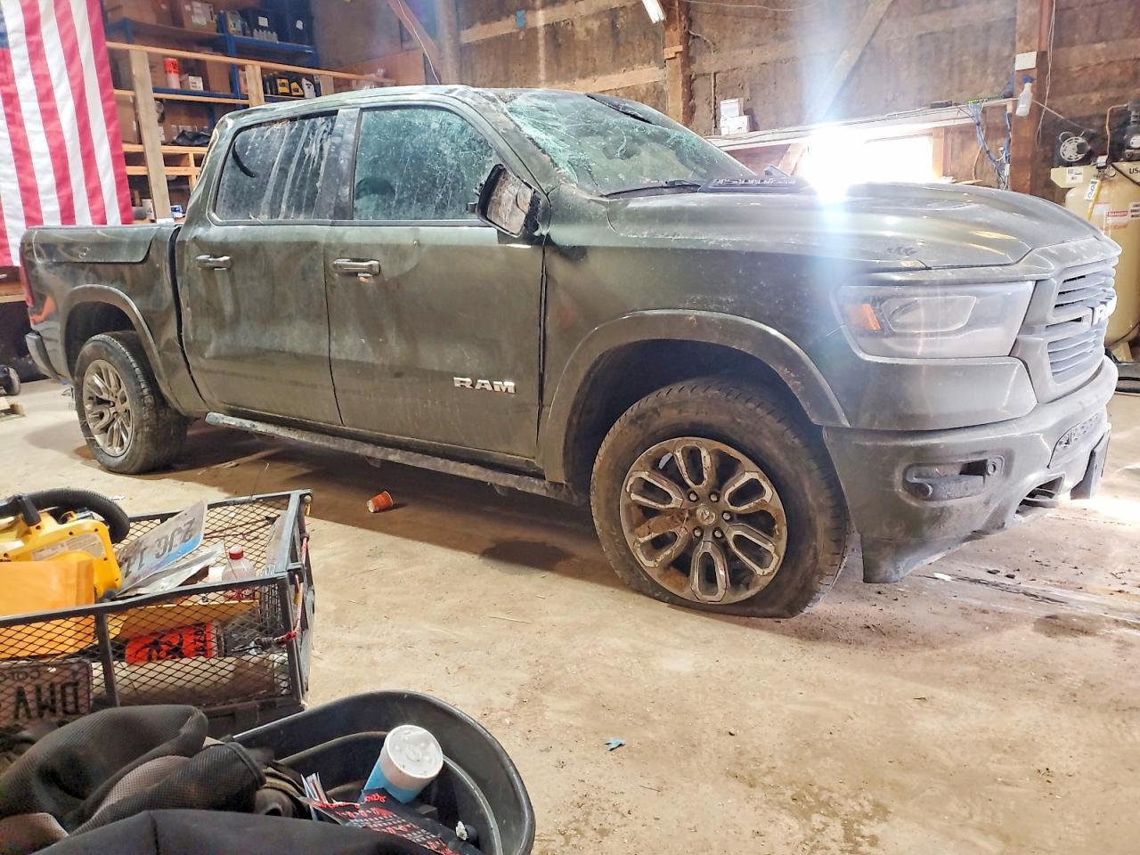 2020 Ram 1500 Laramie - Image 4