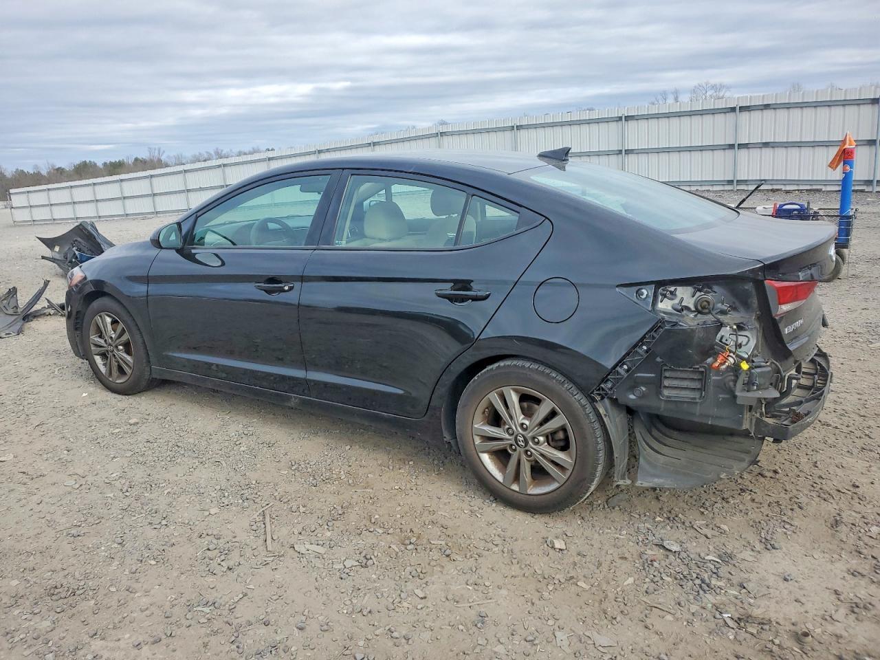 2018 Hyundai Elantra Sel - Фото 2