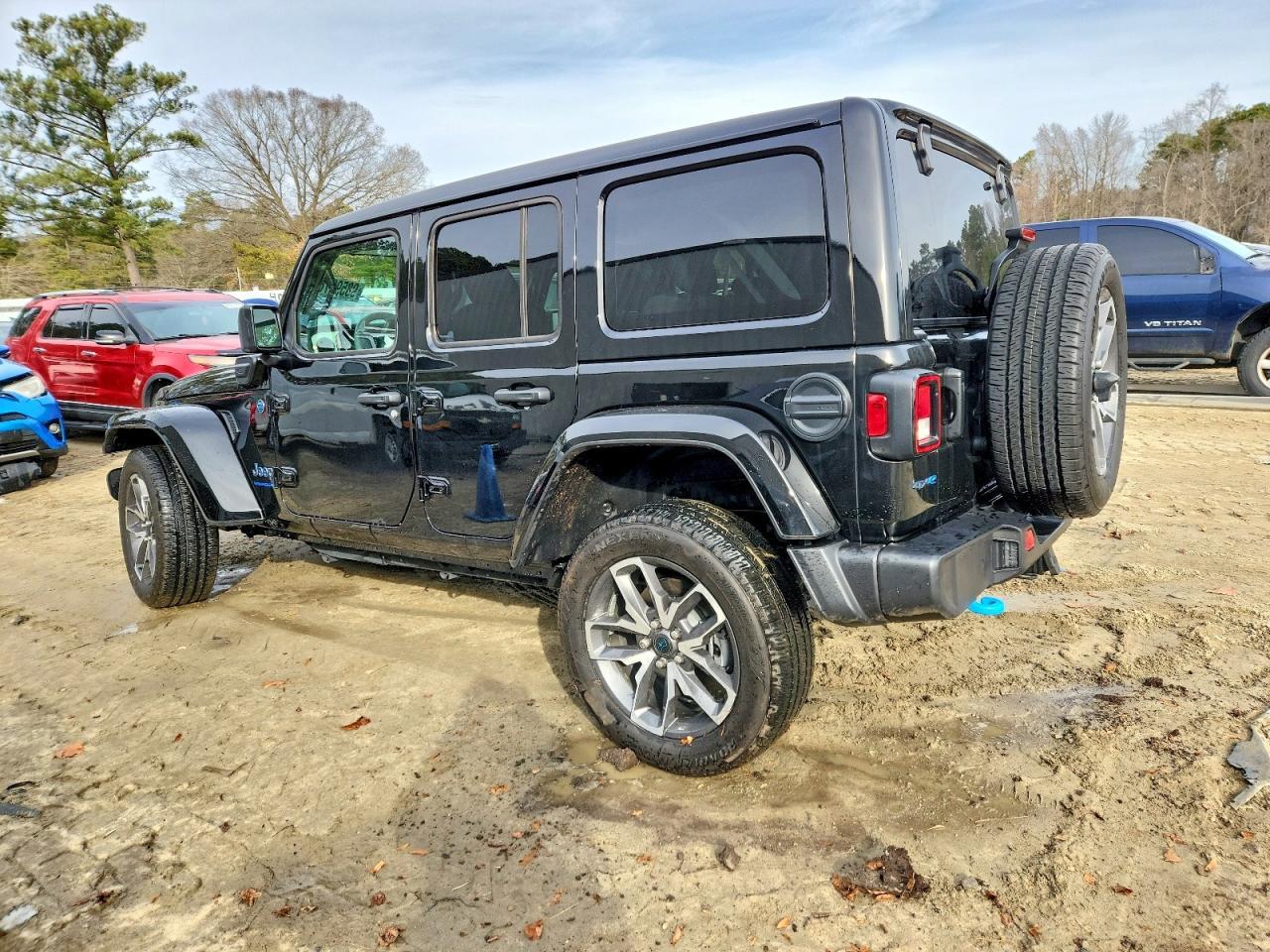 2024 Jeep Wrangler 4Xe - Image 2