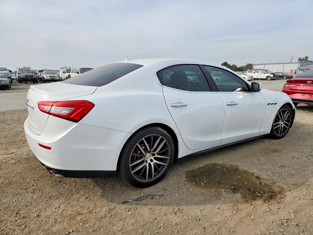 2014 Maserati Ghibli S - Image 3