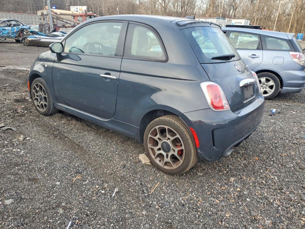 2018 Fiat 500 Pop - Image 2