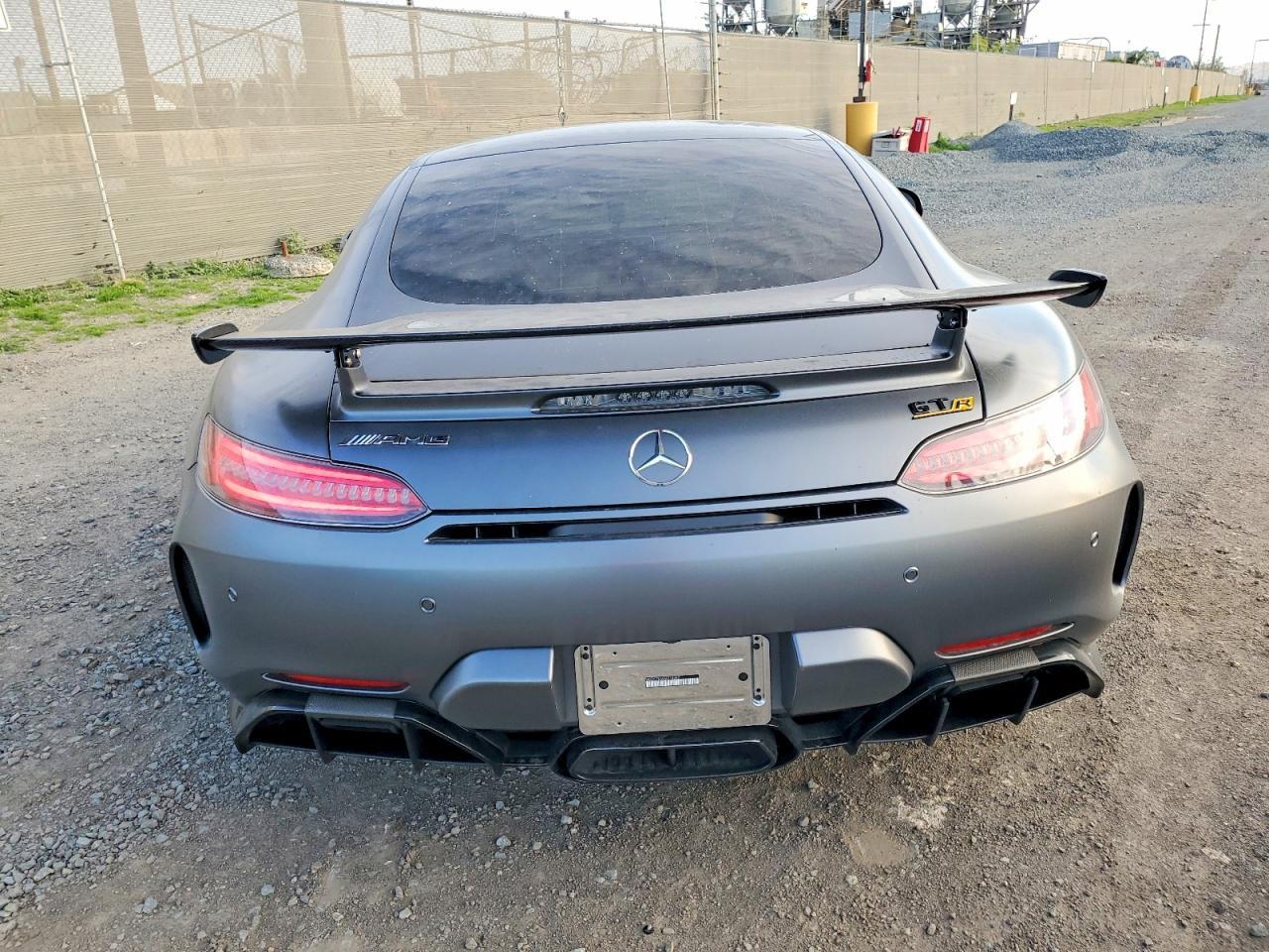 2018 Mercedes-Benz Amg Gt R - Image 6