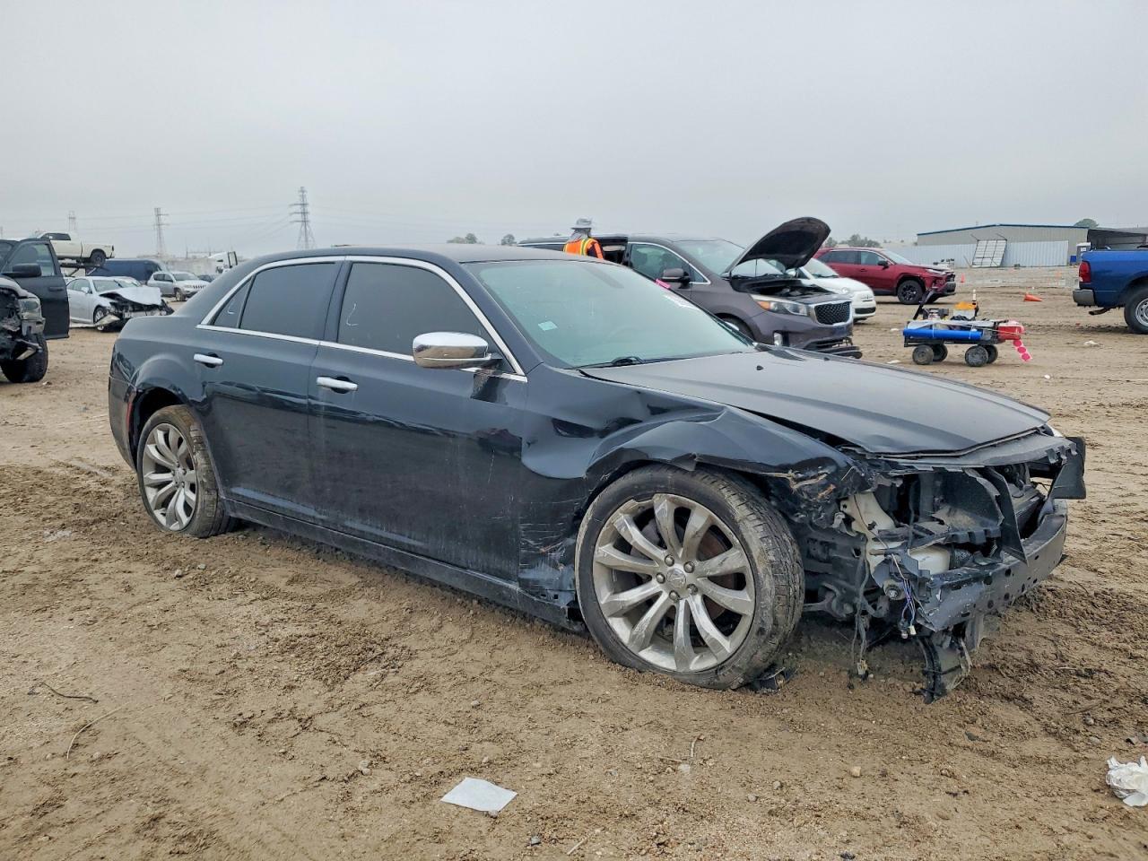 2018 Chrysler 300 Limited - Фото 4