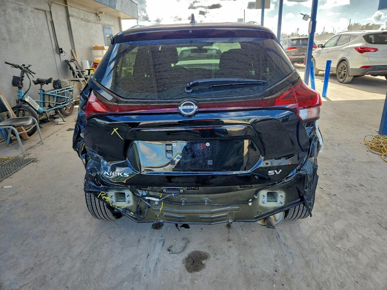 2023 Nissan Kicks Sv - Image 6