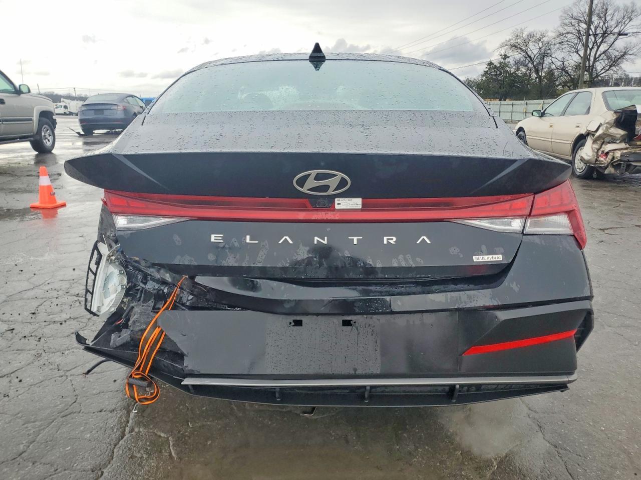 2025 Hyundai Elantra Blue - Фото 6