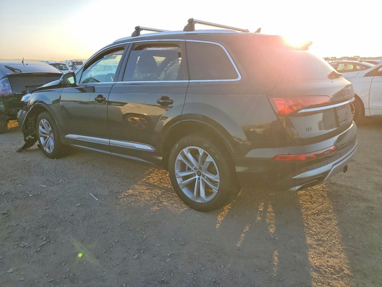 2025 Audi Q7 Premium Plus - Image 2