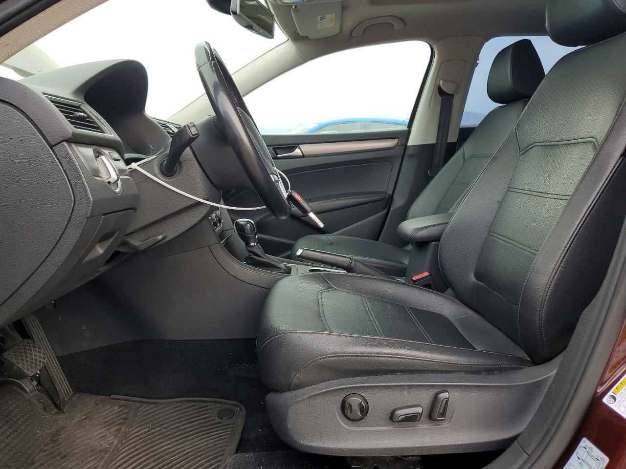 2014 Volkswagen Passat Se - Фото 7