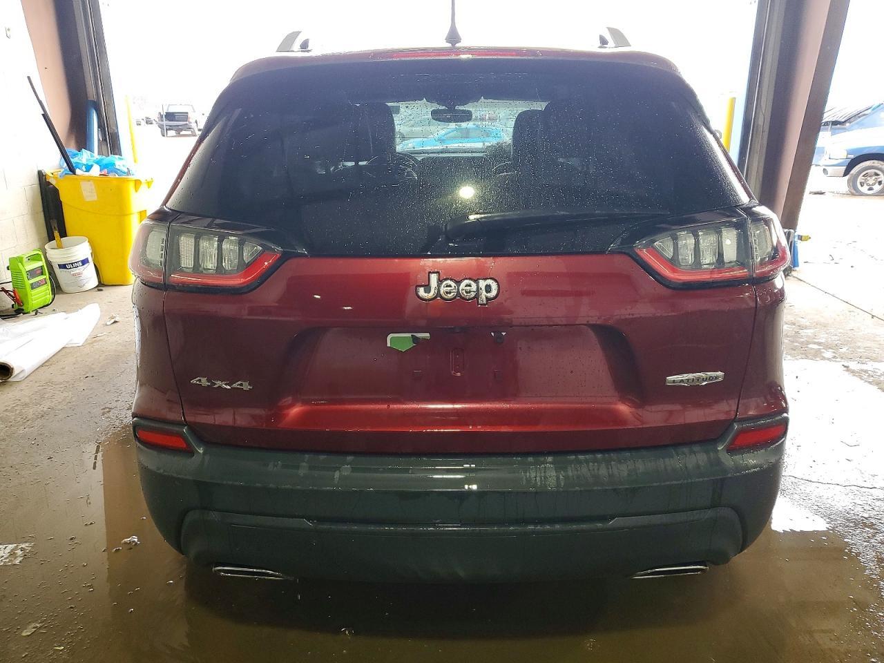 2019 Jeep Cherokee Latitude Plus - Image 6