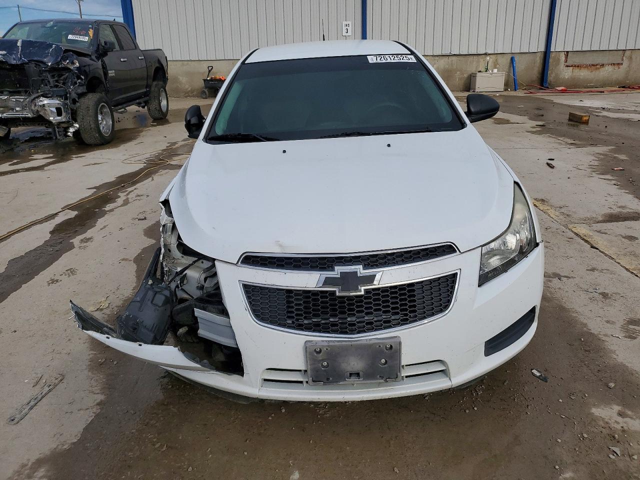 2014 Chevrolet Cruze Ls - Image 5