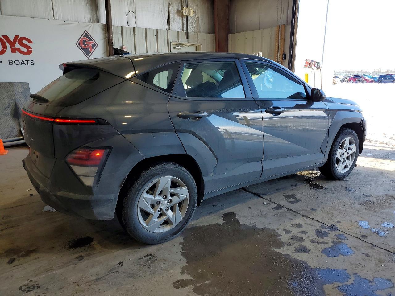 2025 Hyundai Kona Se - Image 3