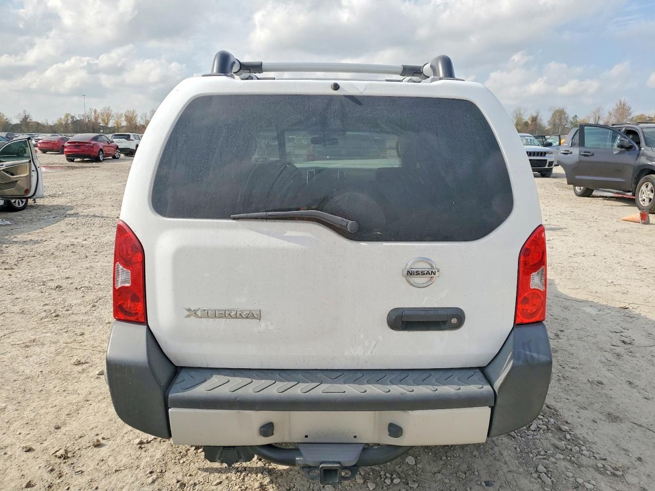 2010 Nissan Xterra Off Road - Фото 6