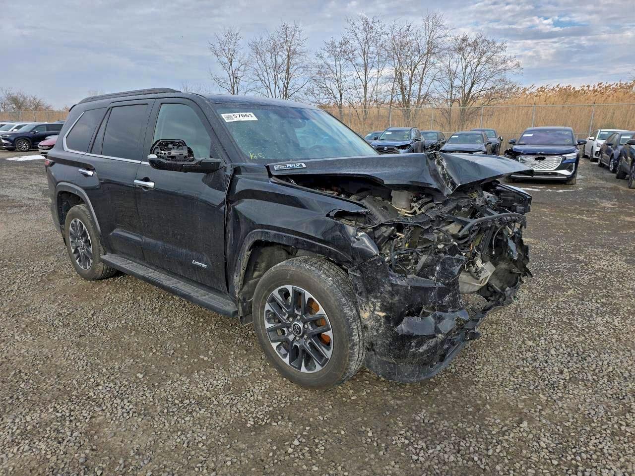 2023 Toyota Sequoia Sr5 - Фото 3