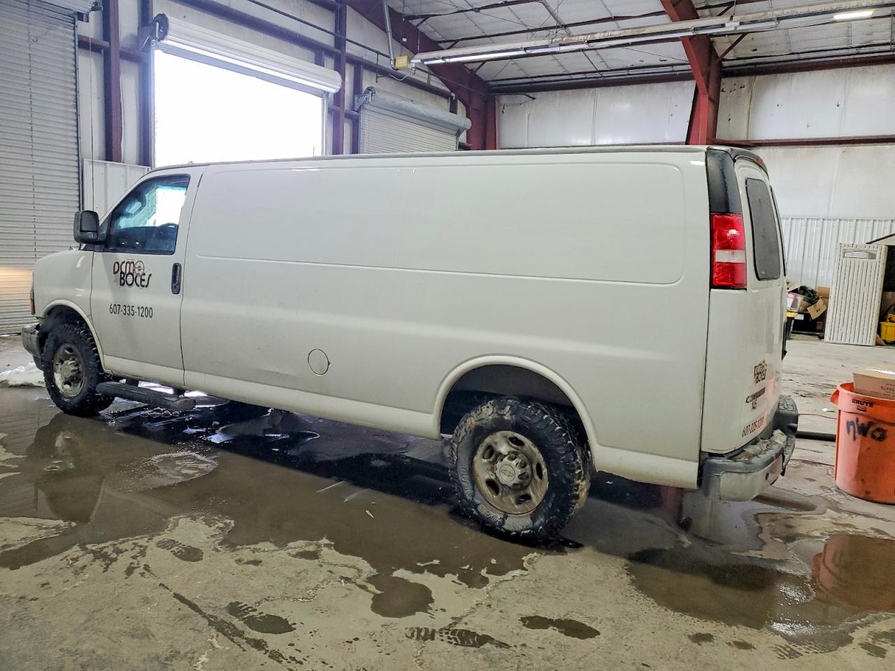 2023 Chevrolet Express G3500 Cargo ** Runs & Drives * Prior Fleet ** - Image 2