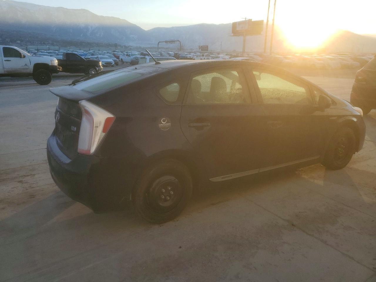 2012 Toyota Prius - Image 3