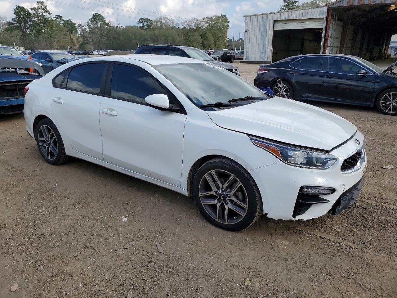 2019 Kia Forte Gt Line - Image 4