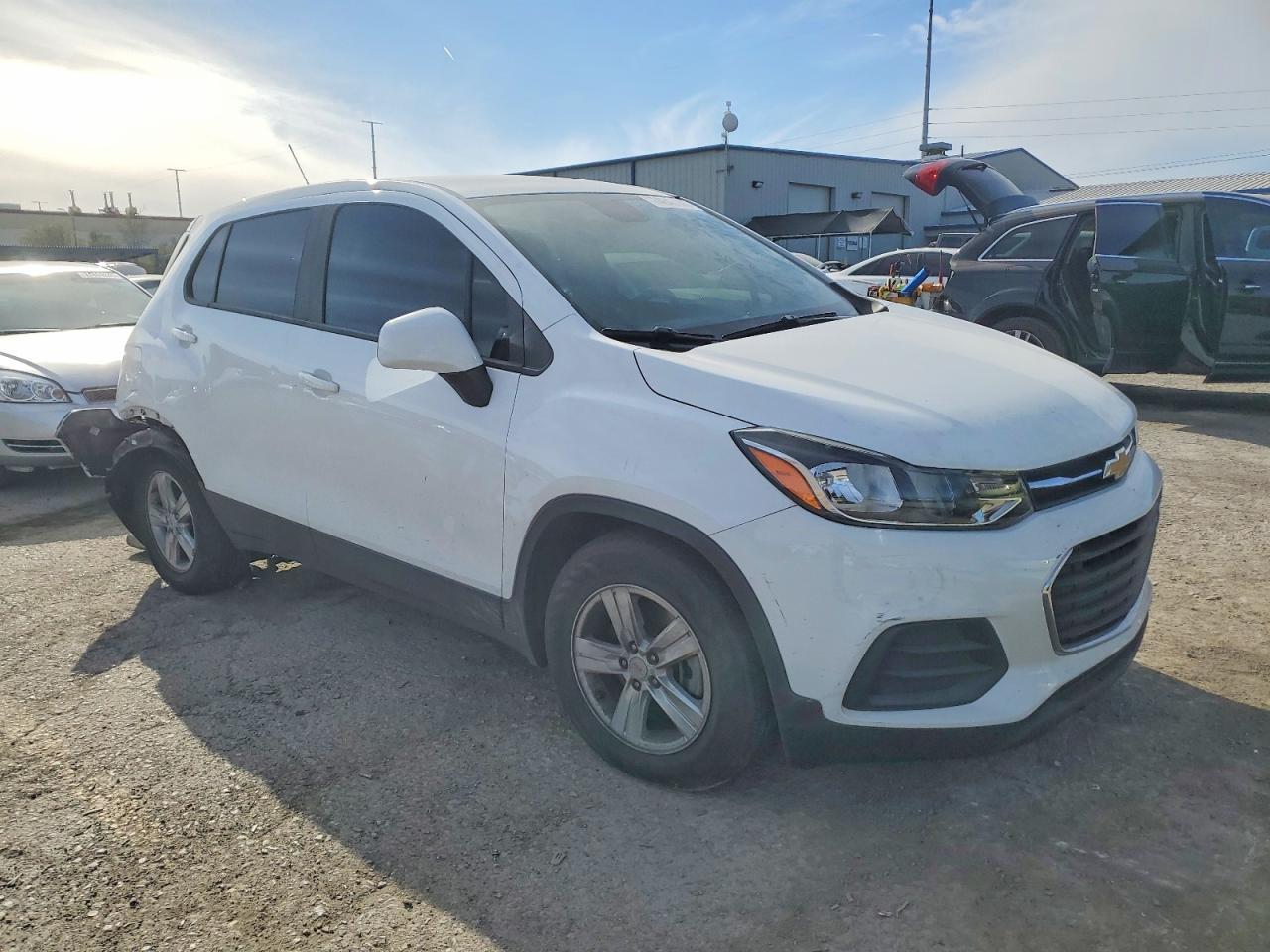 2020 Chevrolet Trax Ls - Image 4