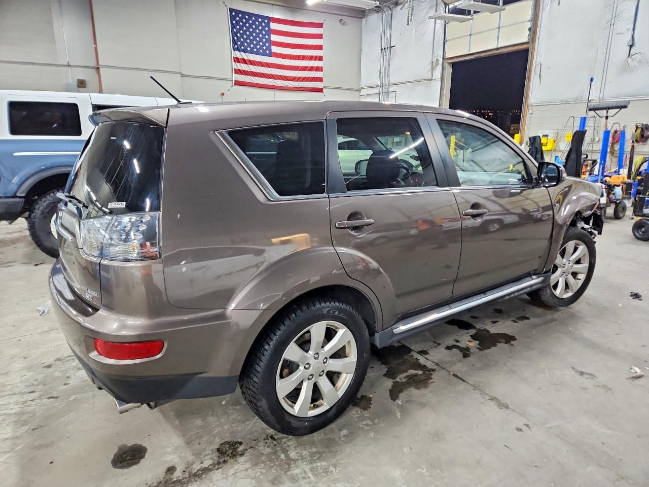 2012 Mitsubishi Outlander Gt - Image 3