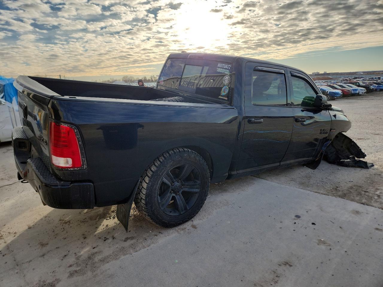 2015 Ram 1500 Sport - Фото 3