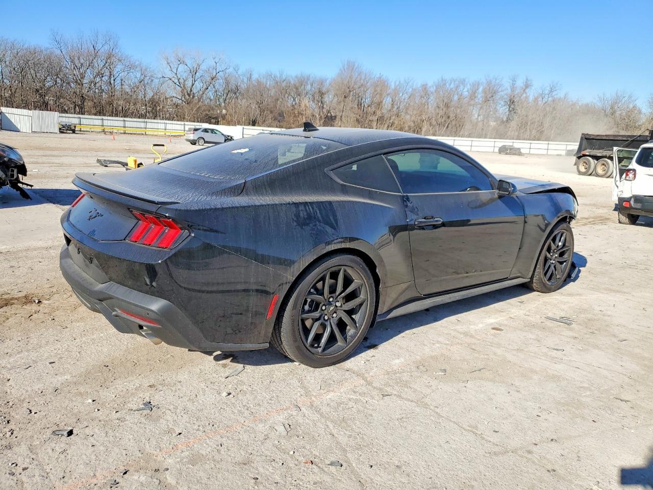 2025 Ford Mustang - Image 3