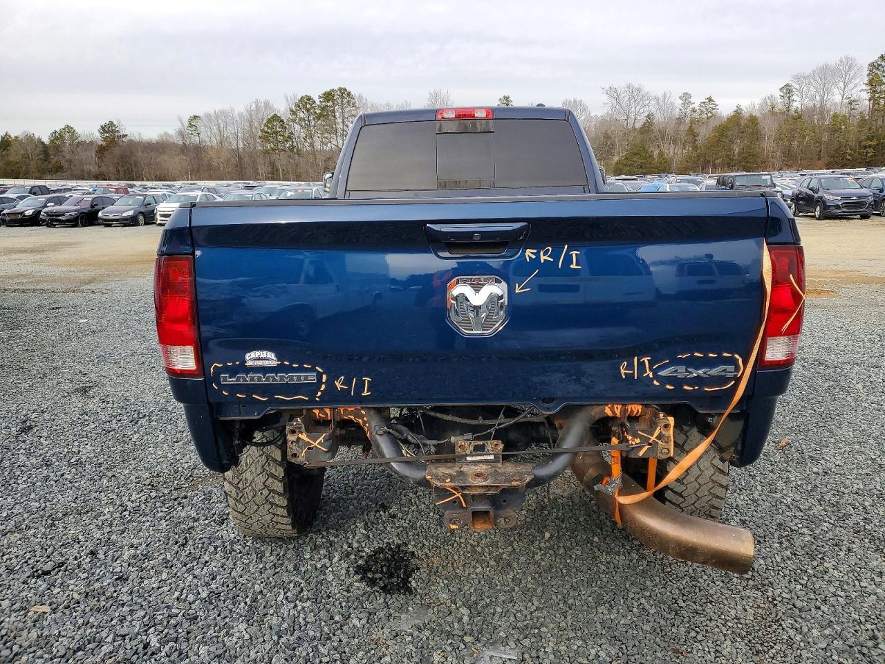 2012 Dodge Ram 3500 Laramie - Фото 6