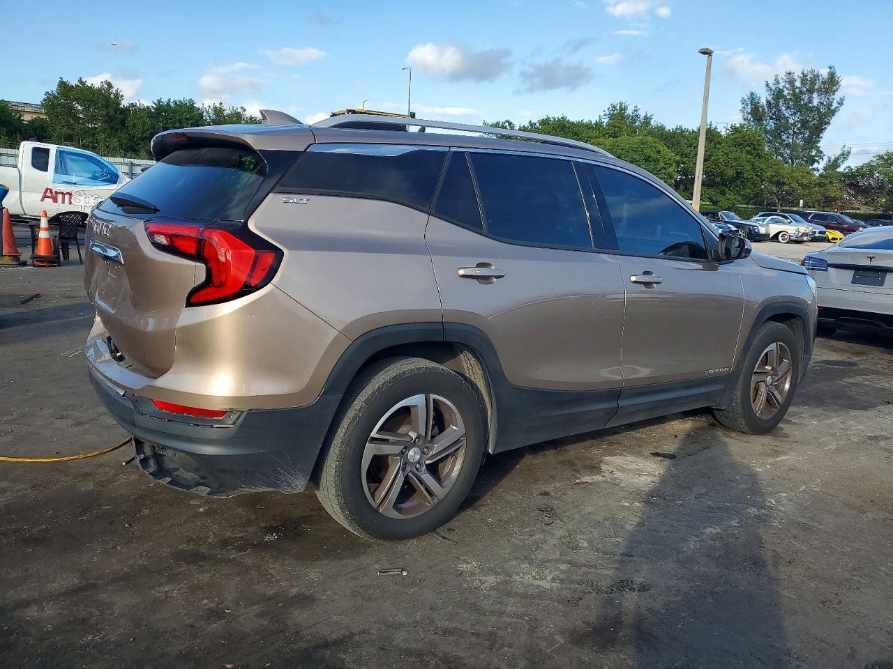 2018 GMC Terrain Slt - Image 3