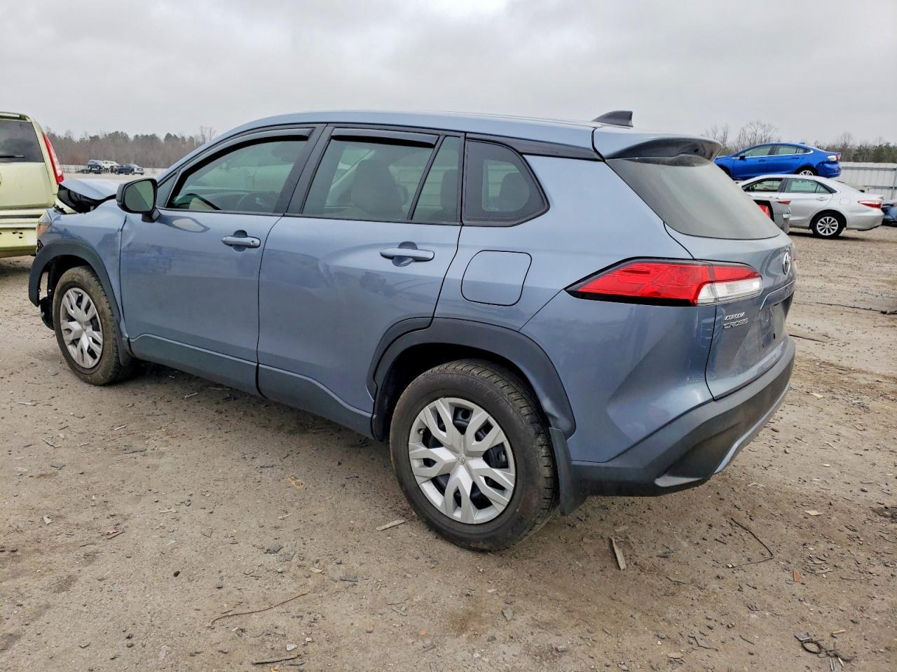 2022 Toyota Corolla Cross L - Фото 2