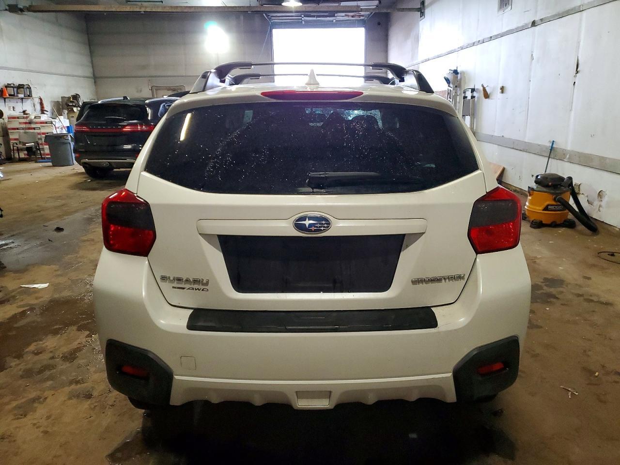 2016 Subaru Crosstrek Limited - Image 6