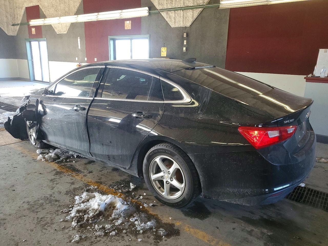 2018 Chevrolet Malibu Ls - Фото 2