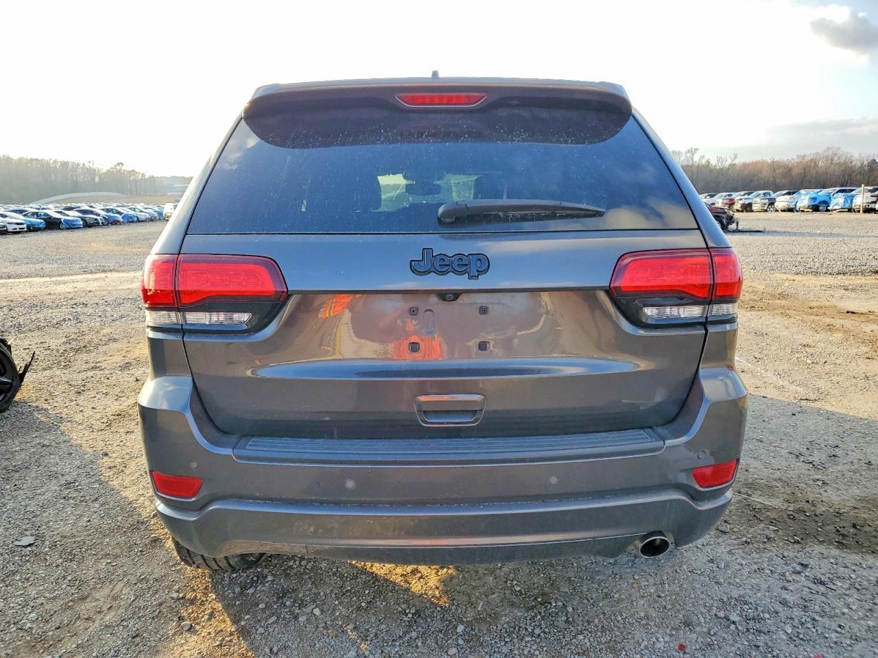 2019 Jeep Grand Cherokee Laredo - Фото 6