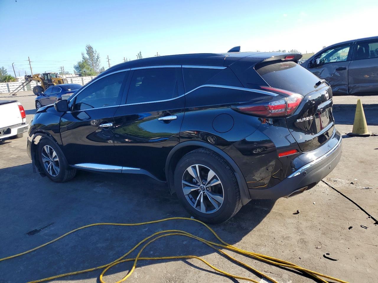 2023 Nissan Murano Sv - Image 2