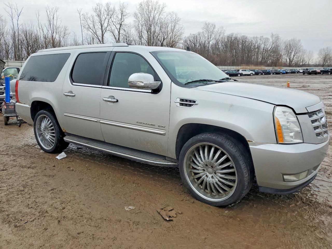 2011 Cadillac Escalade Esv Luxury - Фото 4