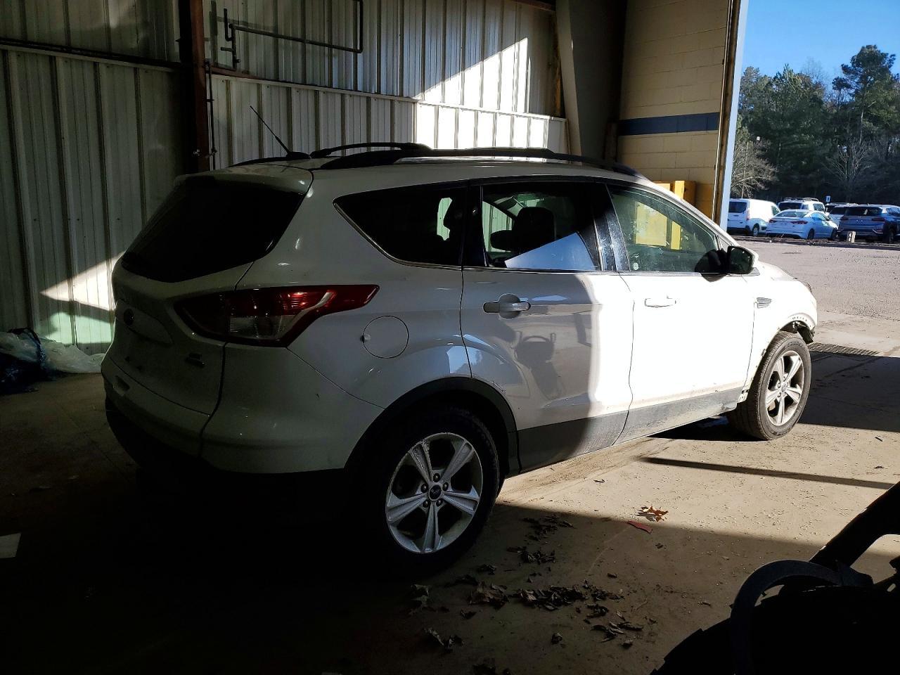 2016 Ford Escape Se - Image 3