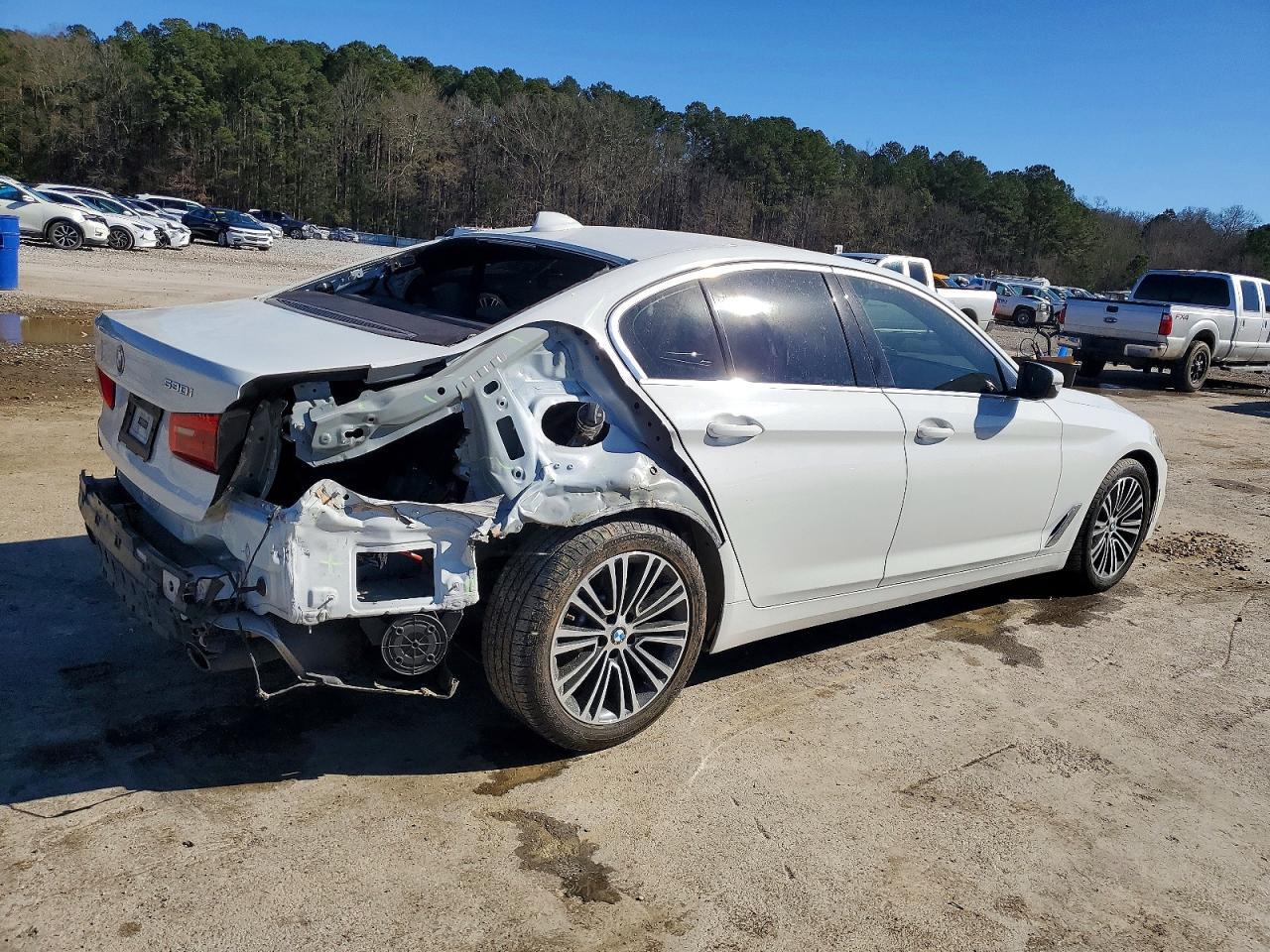 2019 BMW 530 I - Фото 3