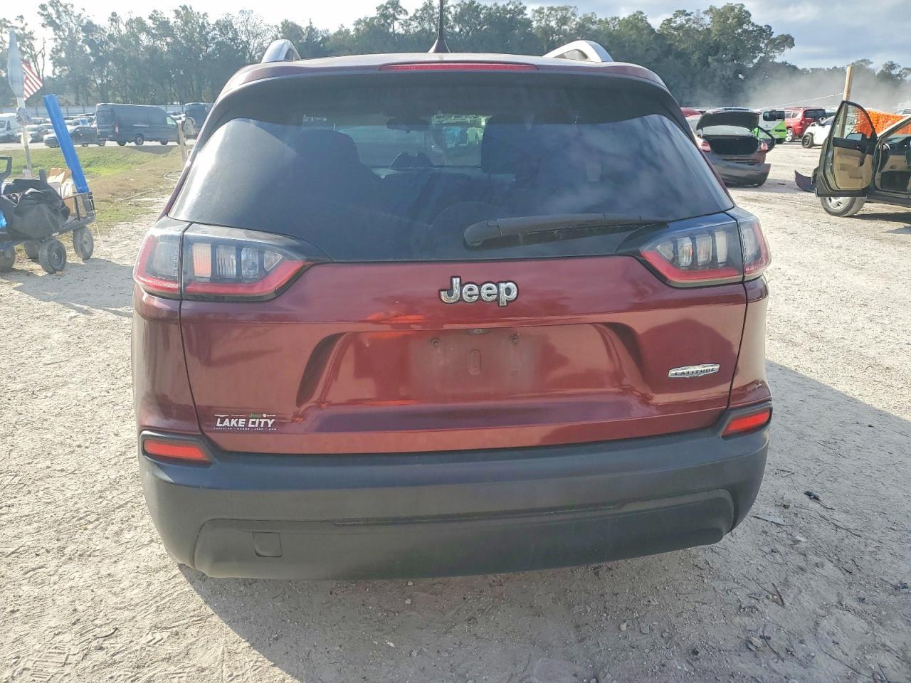 2019 Jeep Cherokee Latitude - Фото 6