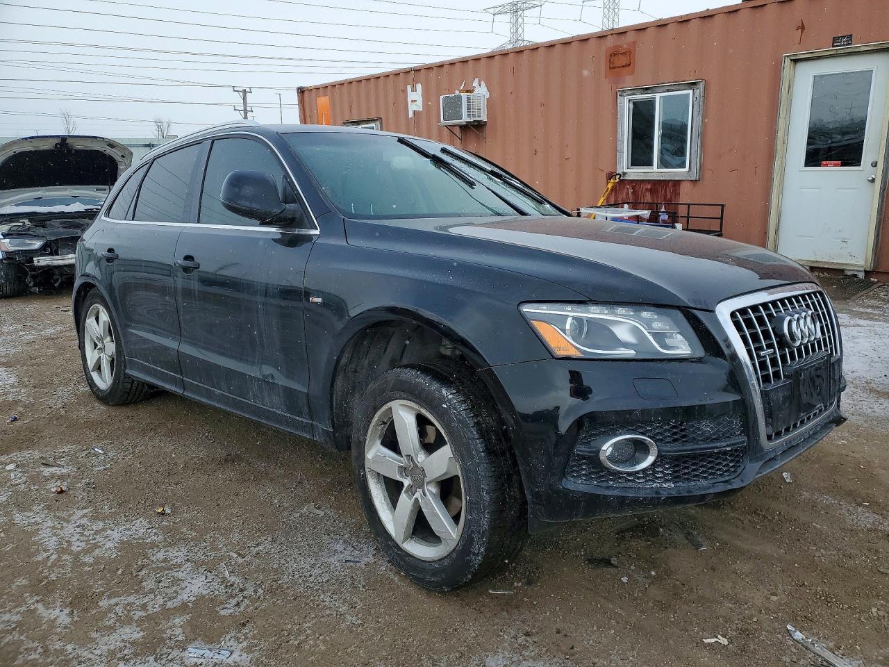 2011 Audi Q5 Premium Plus - Image 4