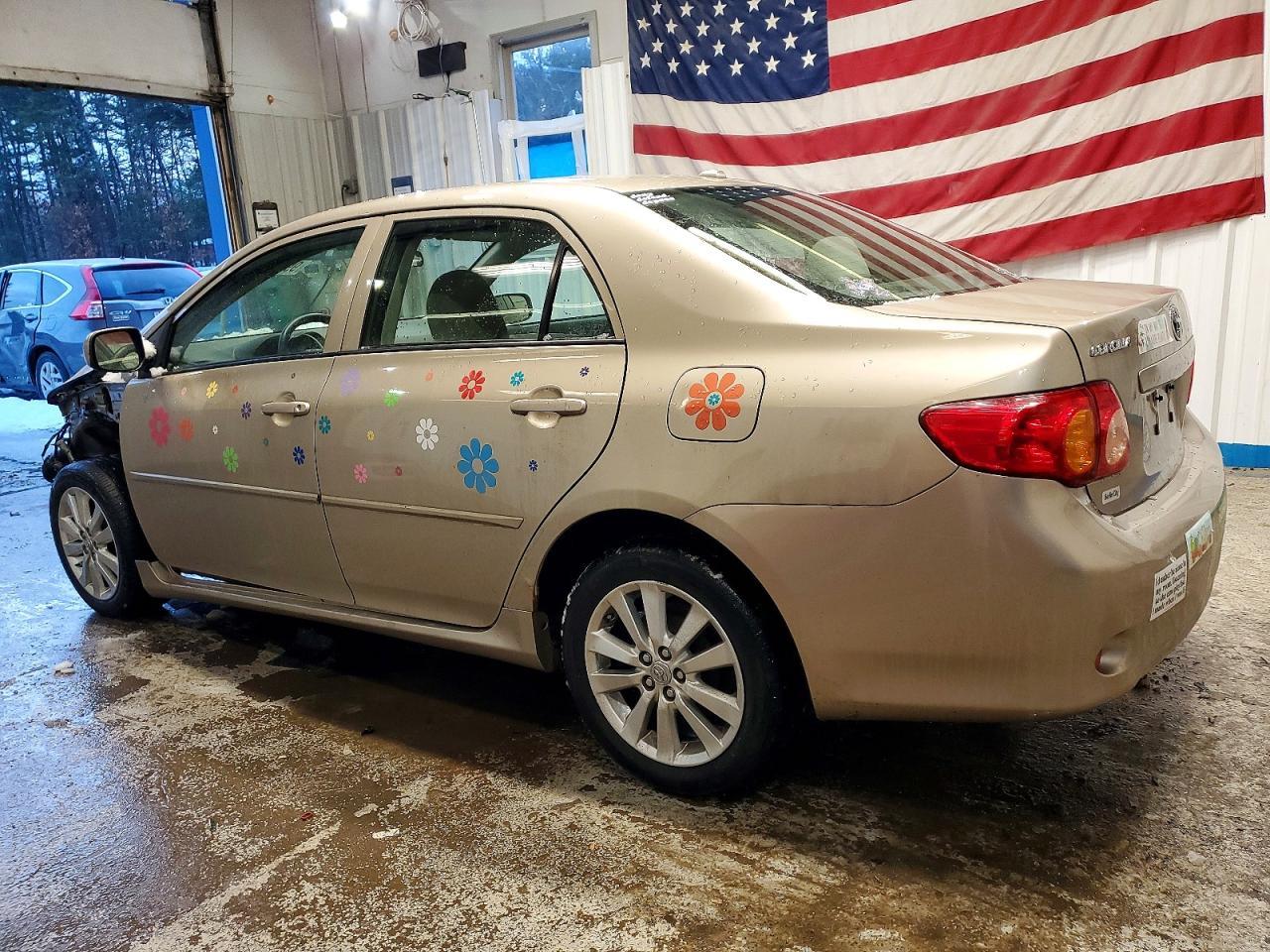 2009 Toyota Corolla Base - Фото 2