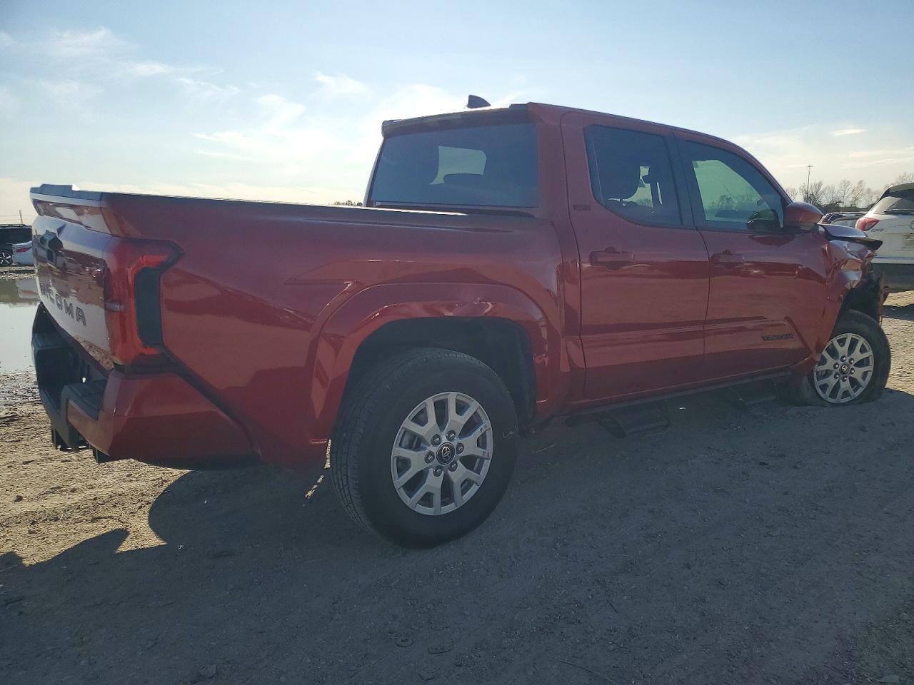 2025 Toyota Tacoma Double Cab - Image 3