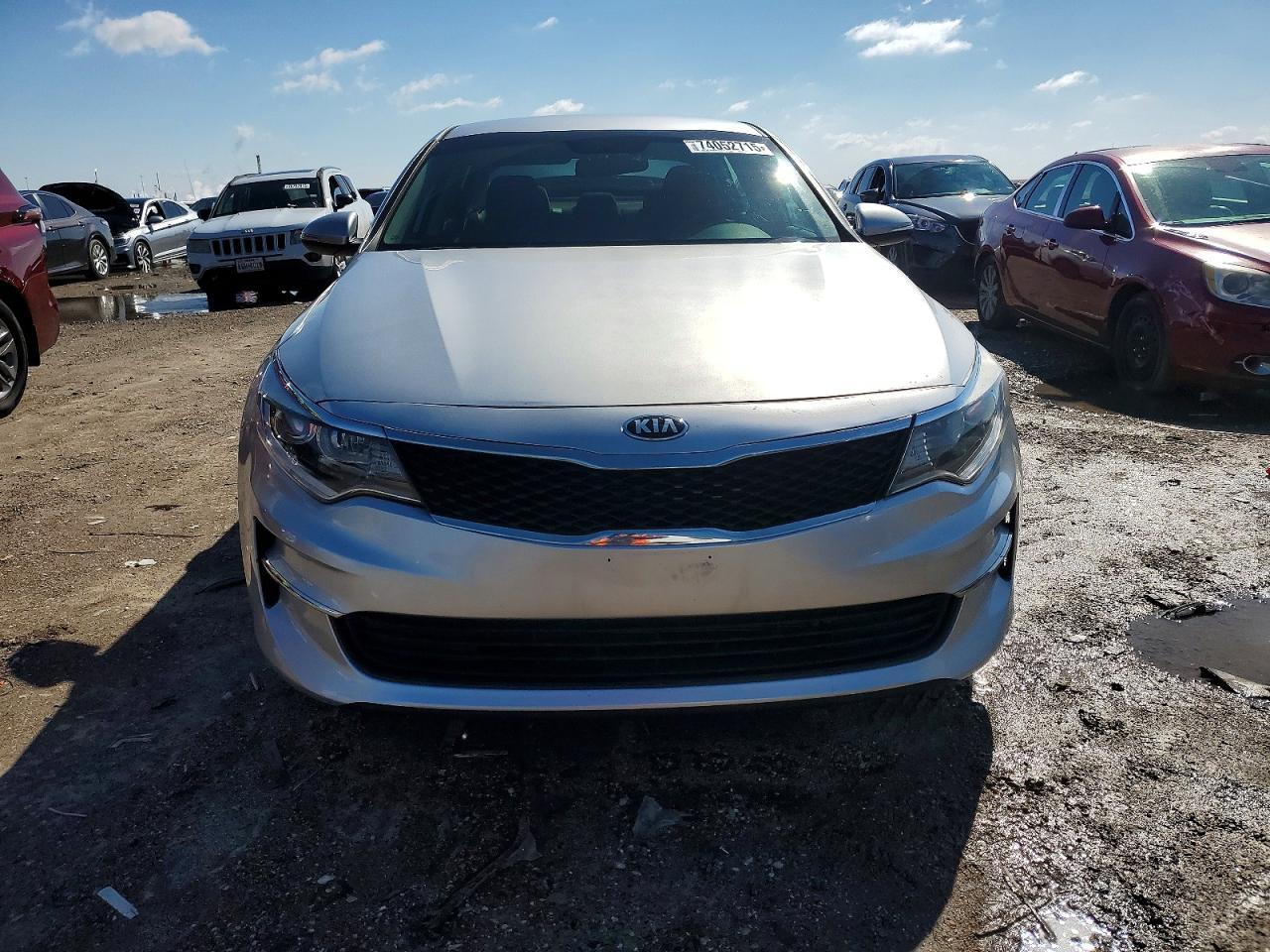 2017 Kia Optima Lx - Фото 5