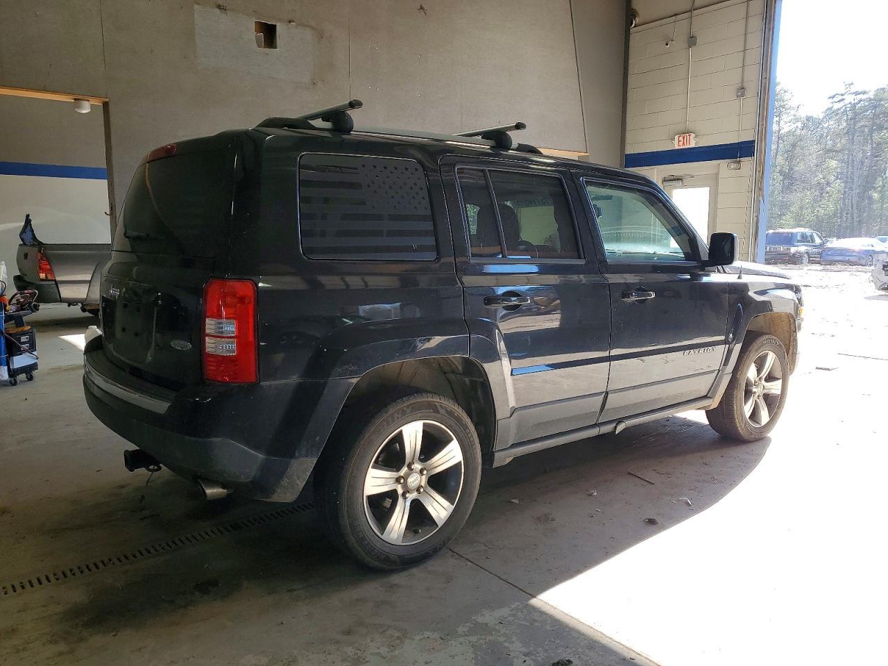 2017 Jeep Patriot Latitude - Фото 3