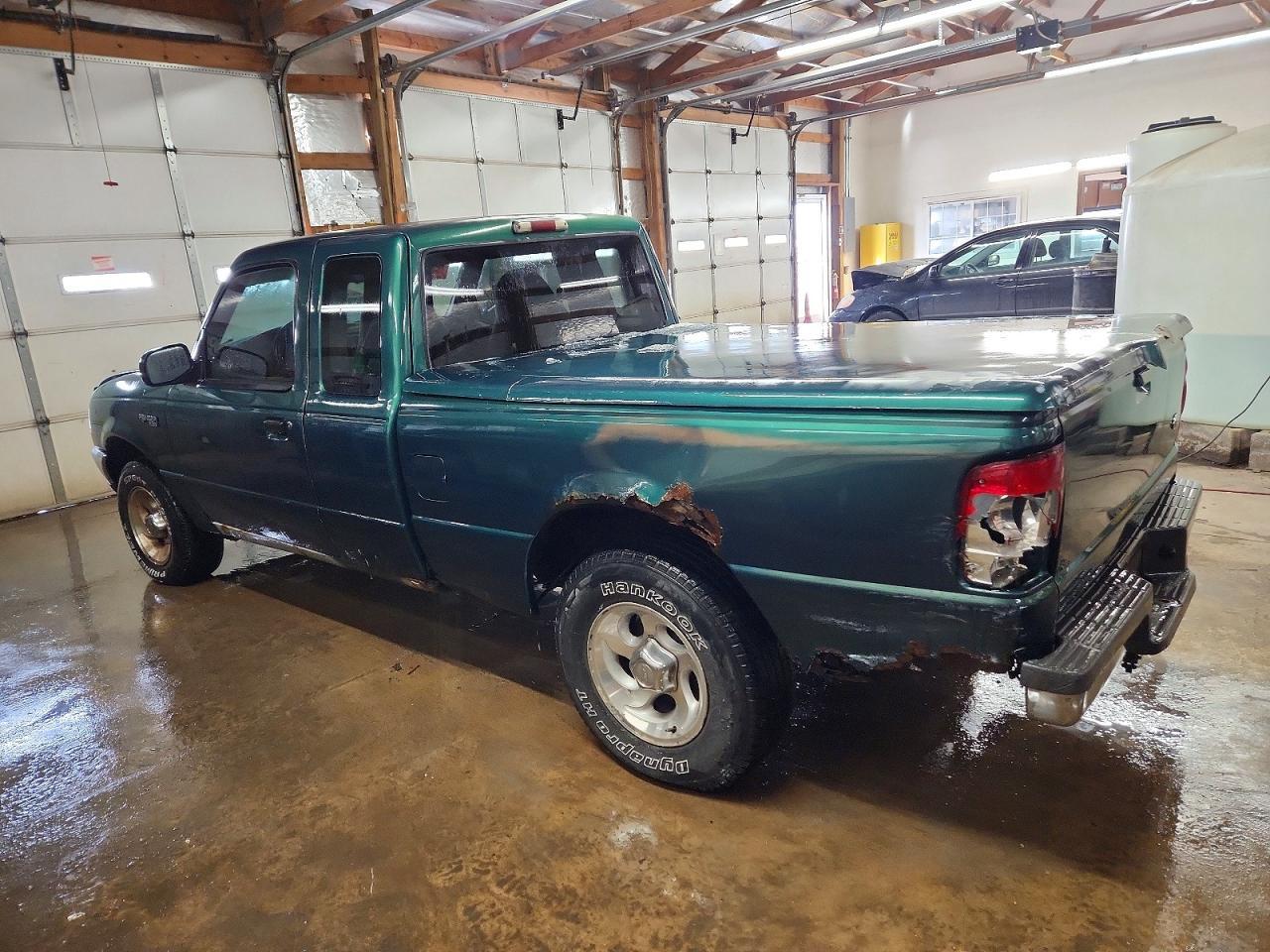 2000 Ford Ranger Super Cab - Image 2