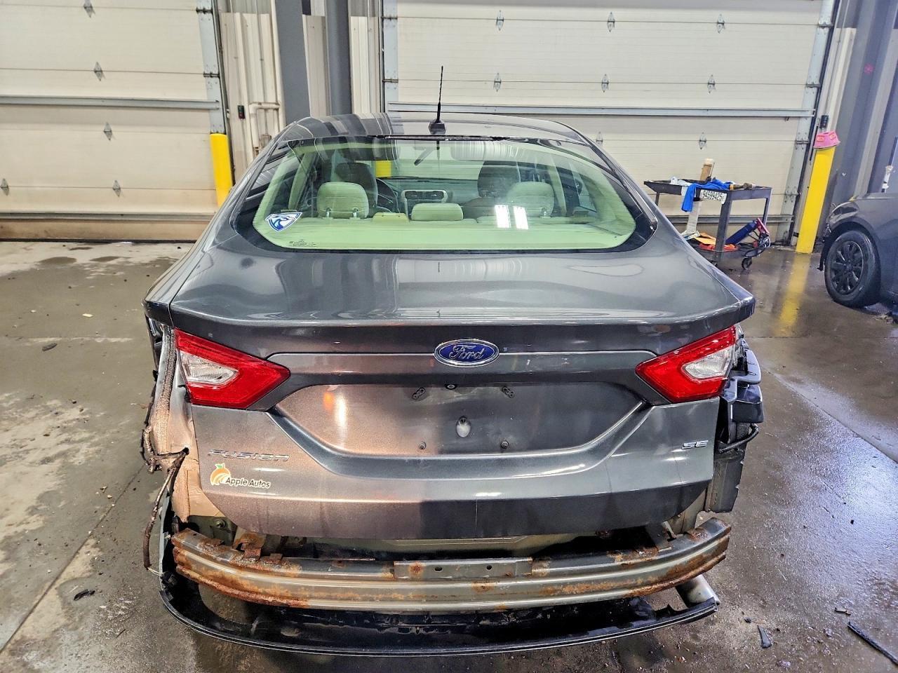 2015 Ford Fusion Se - Фото 6