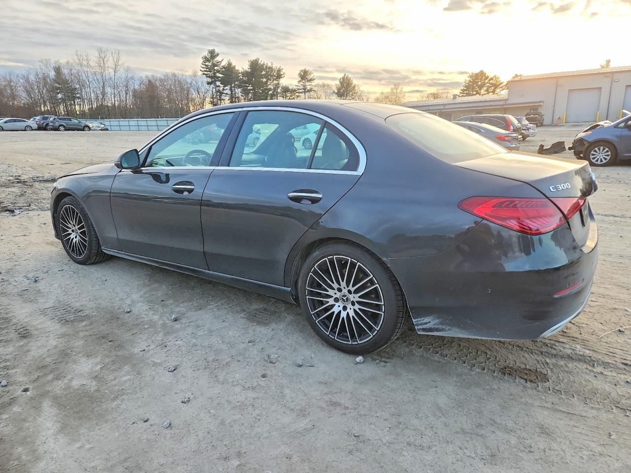 2022 Mercedes-Benz C 300 4Matic - Фото 2
