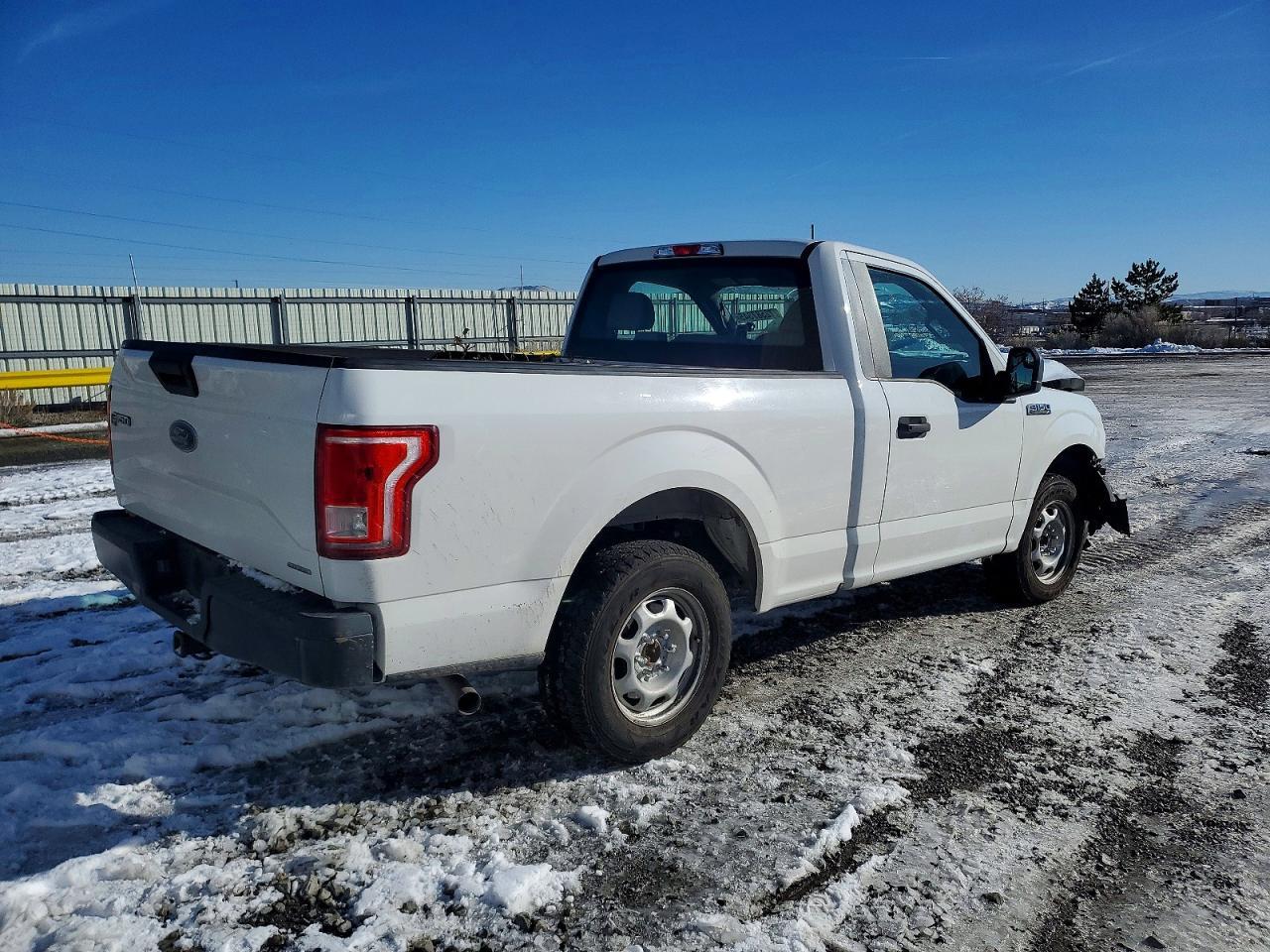 2015 Ford F150 - Фото 3